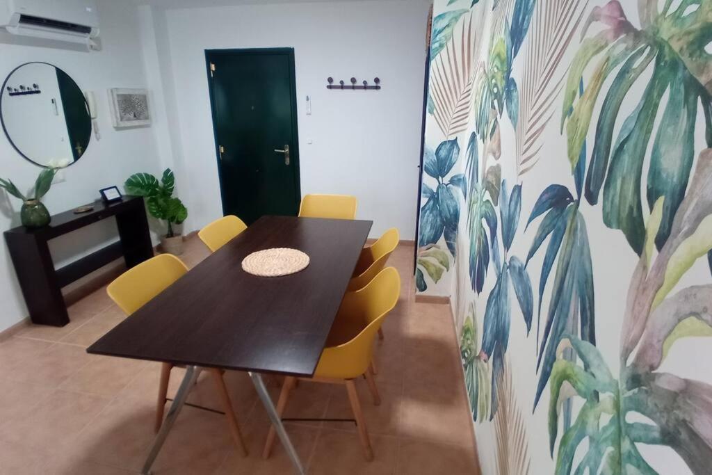 Work & Enjoy. Apartment Malaga Exterior photo